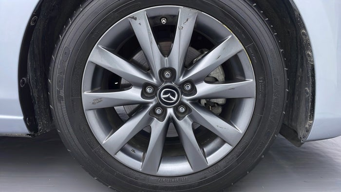 MAZDA 6-Alloy Wheel RHS Front Scratch