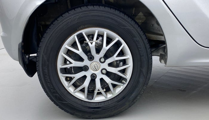 2018 Tata Tiago XE 1.2 REVOTRON, Petrol, Manual, 75,379 km, Right Rear Wheel