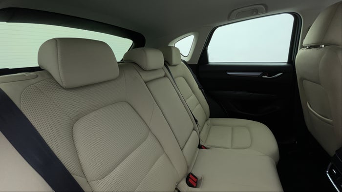 MAZDA CX 5-Right Side Door Cabin View