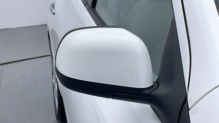 NISSAN SUNNY-ORVM RHS Scratch