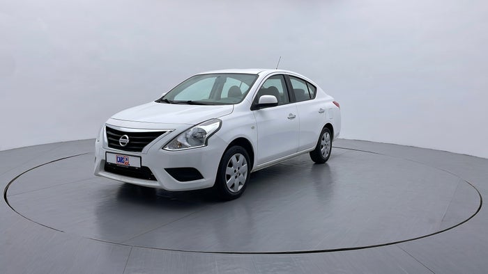 NISSAN SUNNY-Left Front Diagonal (45- Degree) View