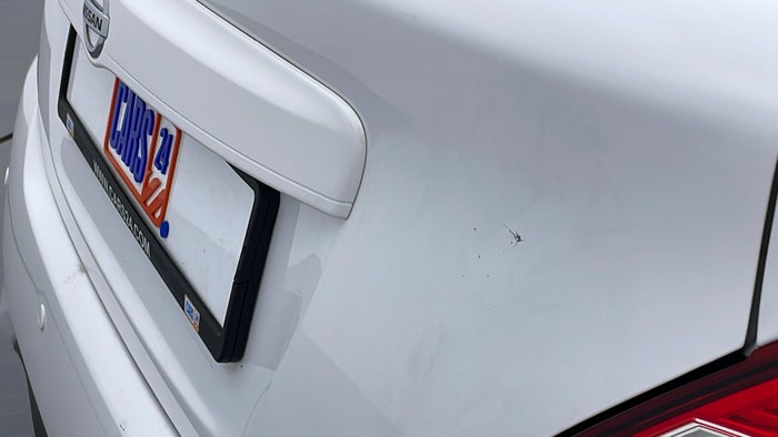 NISSAN SUNNY-Door Exterior Boot Door Scratch
