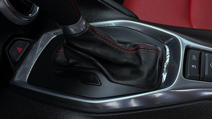 CHEVROLET CAMARO-Centre Console Trim Scratch