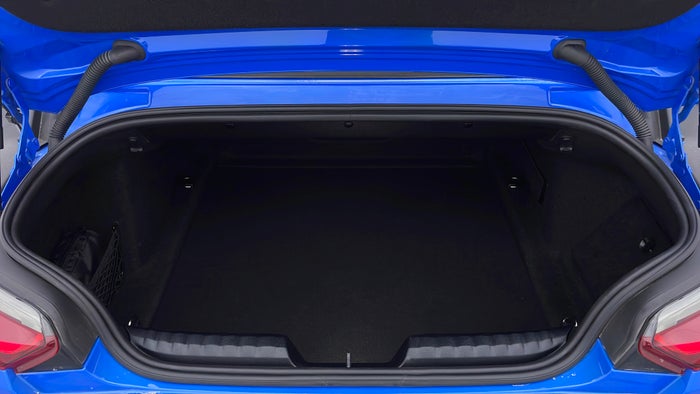 BMW Z4-Boot Inside View