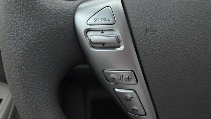 NISSAN SUNNY-Drivers Control