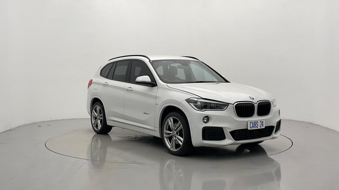 2017 BMW X1 Xdrive 25i M Sport, Automatic, 80235 km, Right Front Diagonal (45- Degree) View
