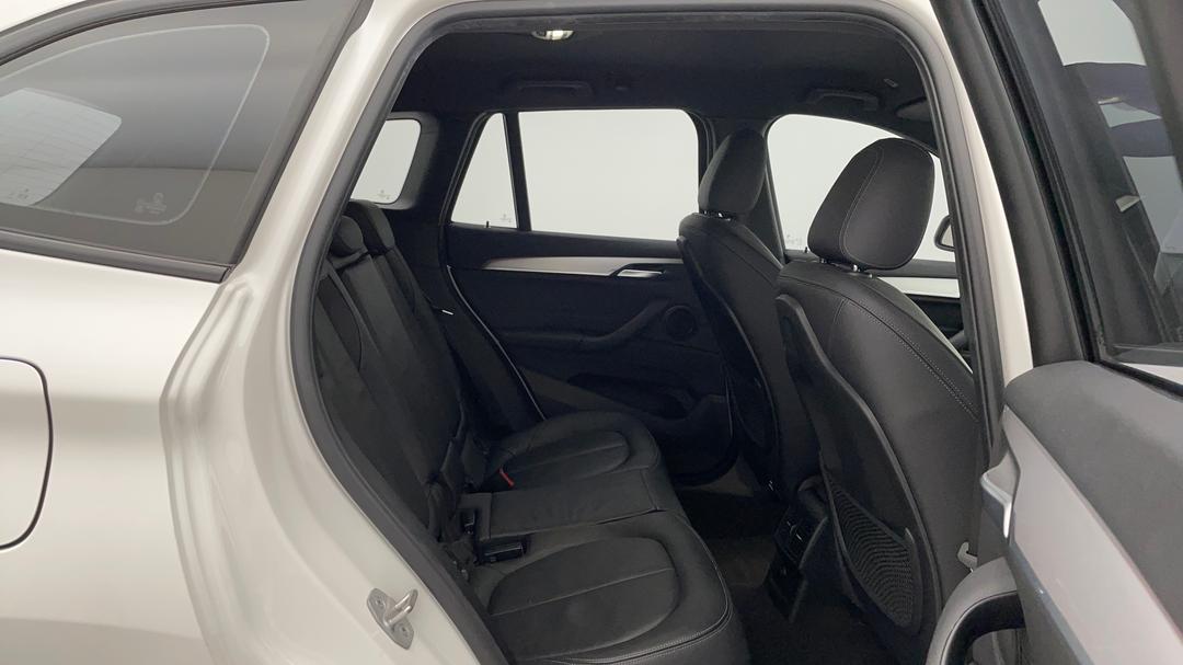 2017 BMW X1 Xdrive 25i M Sport, Automatic, 80235 km, Right Side Rear Door Cabin View