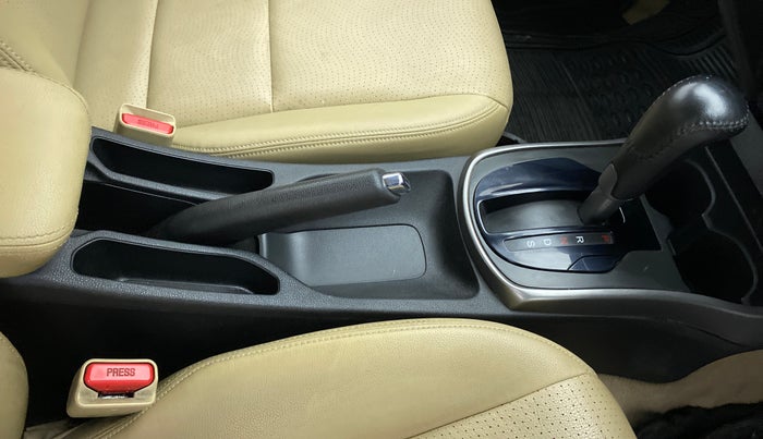 2015 Honda City VX CVT PETROL, Petrol, Automatic, 89,957 km, Gear Lever