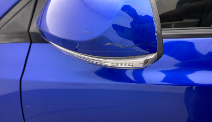 2014 Hyundai Xcent S 1.2 OPT, Petrol, Manual, 98,012 km, Left rear-view mirror - Indicator light not working