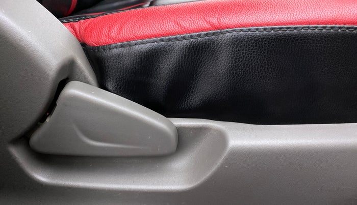 2017 Datsun Redi Go T (O), Petrol, Manual, 23,574 km, Driver Side Adjustment Panel