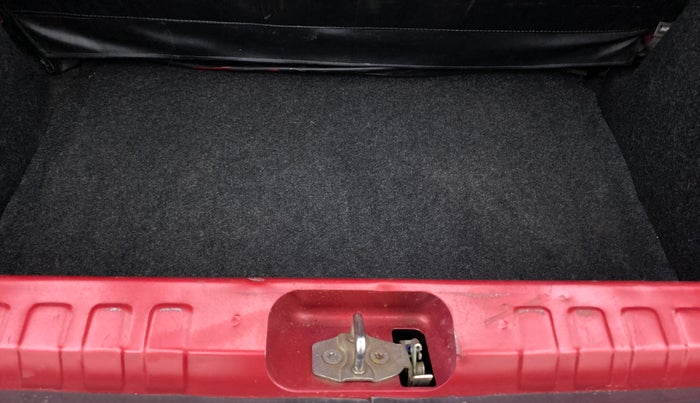 2017 Datsun Redi Go T (O), Petrol, Manual, 23,574 km, Boot Inside