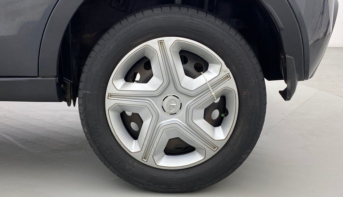 2018 Tata NEXON XE, Petrol, Manual, 31,014 km, Left Rear Wheel