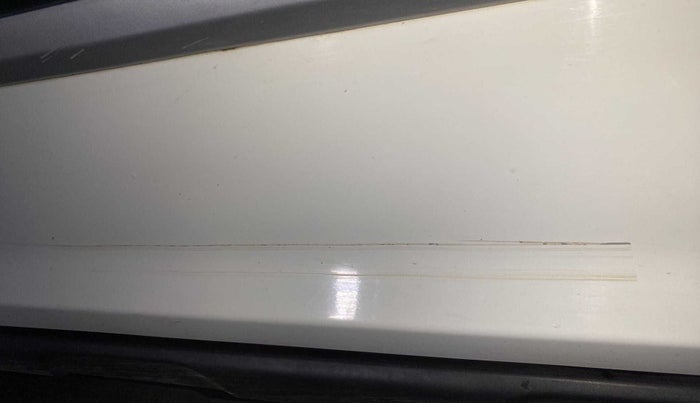 2020 Maruti S PRESSO VXI CNG, CNG, Manual, 38,169 km, Front passenger door - Slightly dented