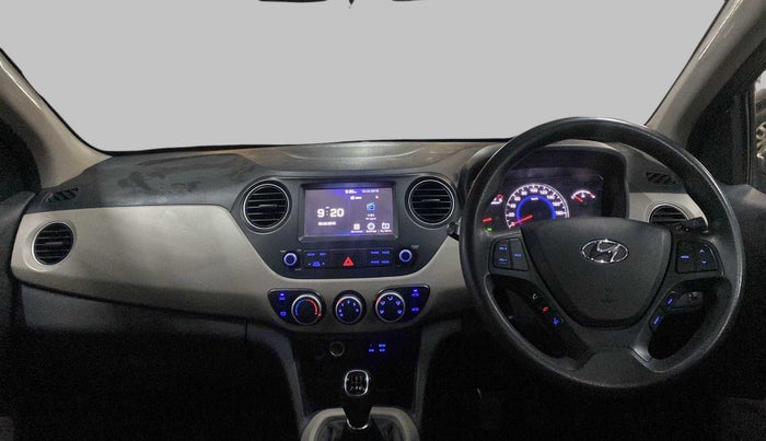 2018 Hyundai Grand i10 SPORTZ 1.2 KAPPA VTVT, Petrol, Manual, 30,114 km, Dashboard