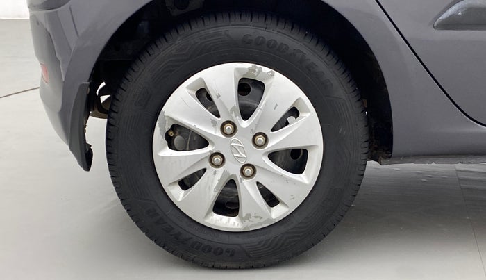 2012 Hyundai i10 MAGNA 1.2 KAPPA2, Petrol, Manual, 34,694 km, Right Rear Wheel