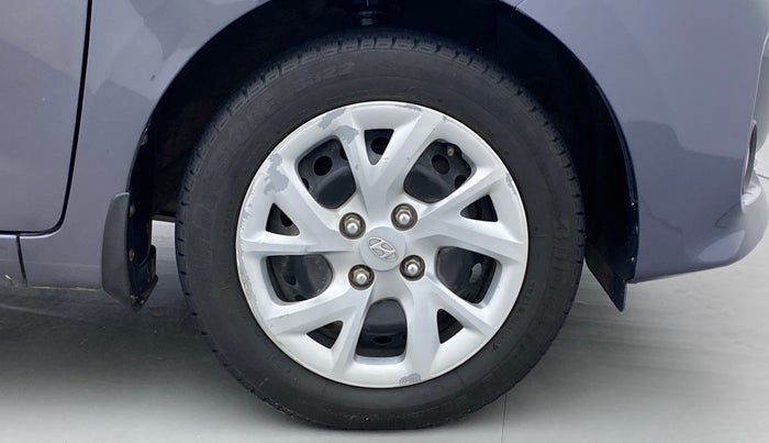2017 Hyundai Grand i10 magna 1.2 crdi, Diesel, Manual, 95,620 km, Right Front Wheel