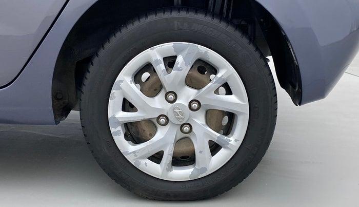 2017 Hyundai Grand i10 magna 1.2 crdi, Diesel, Manual, 95,620 km, Left Rear Wheel