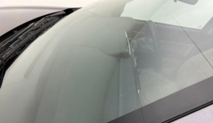 2019 Honda Amaze 1.2 V MT I-VTEC, Petrol, Manual, 32,041 km, Front windshield - Minor spot on windshield