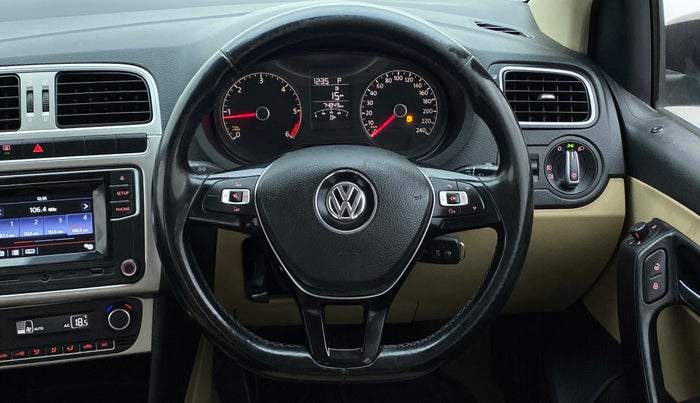 2017 Volkswagen Ameo HIGHLINE DSG 1.5 DIESEL , Diesel, Automatic, 74,849 km, Steering Wheel Close Up