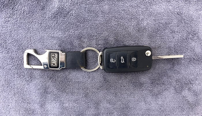 2017 Volkswagen Ameo HIGHLINE DSG 1.5 DIESEL , Diesel, Automatic, 74,849 km, Key Close Up