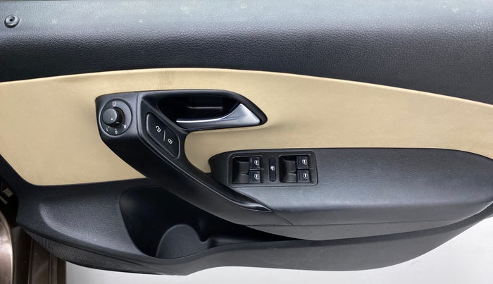 2017 Volkswagen Ameo HIGHLINE DSG 1.5 DIESEL , Diesel, Automatic, 74,849 km, Driver Side Door Panels Control