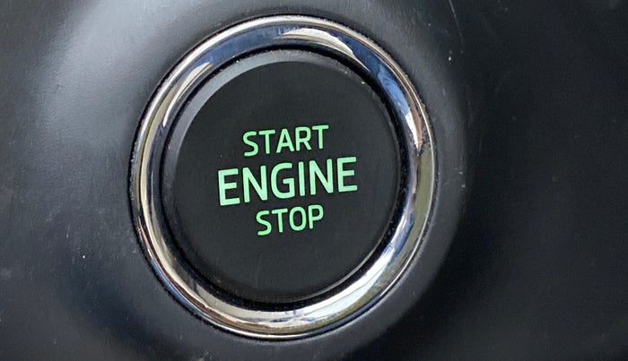 2016 Skoda Octavia 1.8 TSI STYLE PLUS AT, Petrol, Automatic, 59,671 km, Keyless Start/ Stop Button