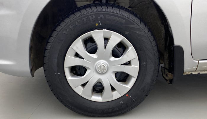 2018 Nissan Micra Active XV, Petrol, Manual, 26,710 km, Left Front Wheel