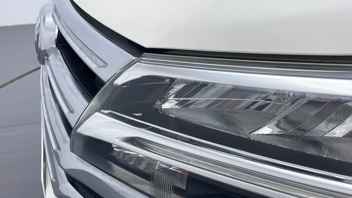 TOYOTA RUSH-Head Light LHS Scratch