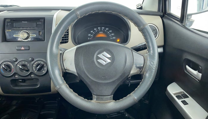 2014 Maruti Wagon R 1.0 LXI CNG, CNG, Manual, 80,758 km, Steering Wheel Close Up