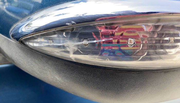 2017 Nissan Micra XV CVT, Petrol, Automatic, 28,838 km, Left rear-view mirror - Indicator light not working