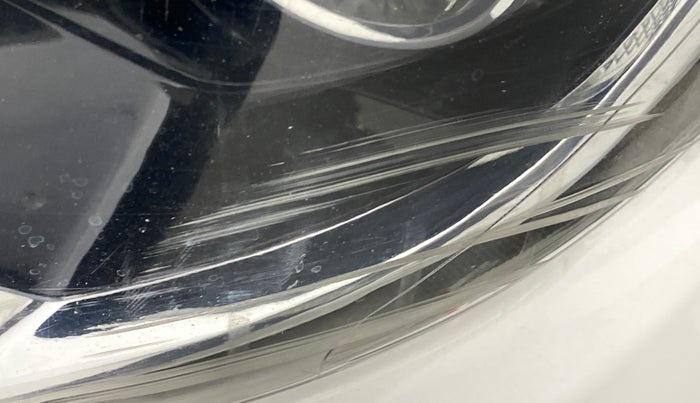 2019 Renault TRIBER 1.0 RXZ, Petrol, Manual, 62,803 km, Left headlight - Minor scratches