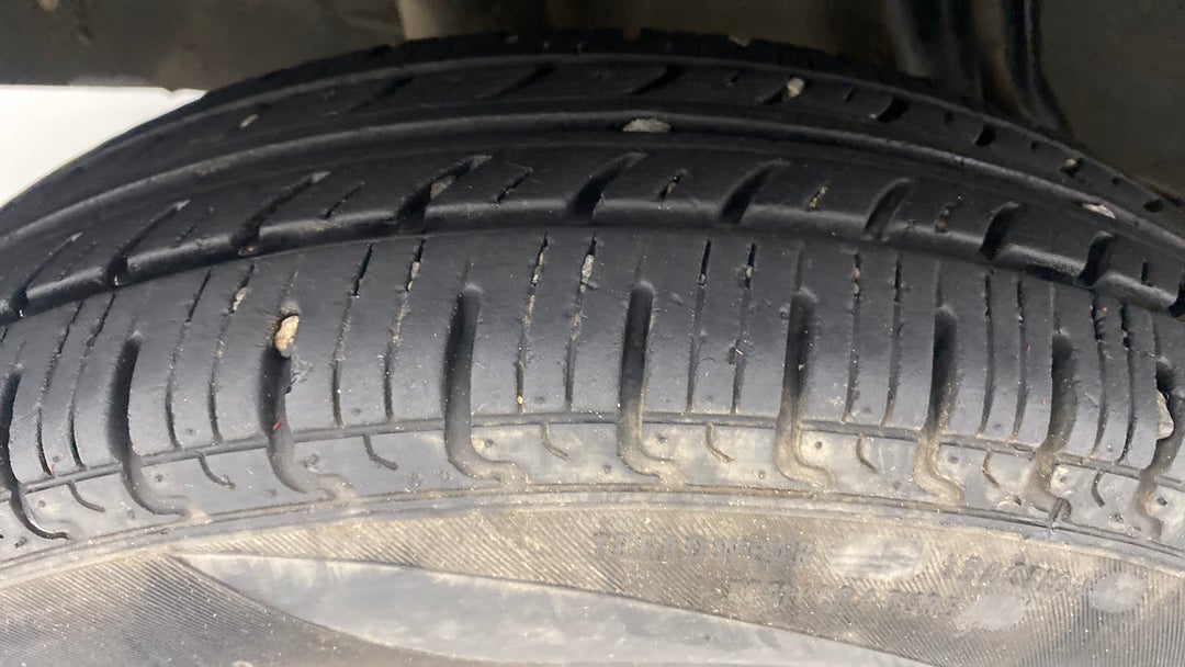 Right Rear Tyre Tread