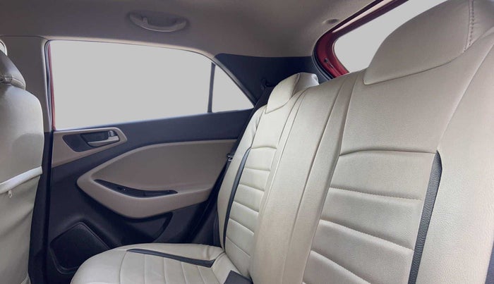 2017 Hyundai Elite i20 ASTA 1.2, Petrol, Manual, 21,046 km, Right Side Rear Door Cabin
