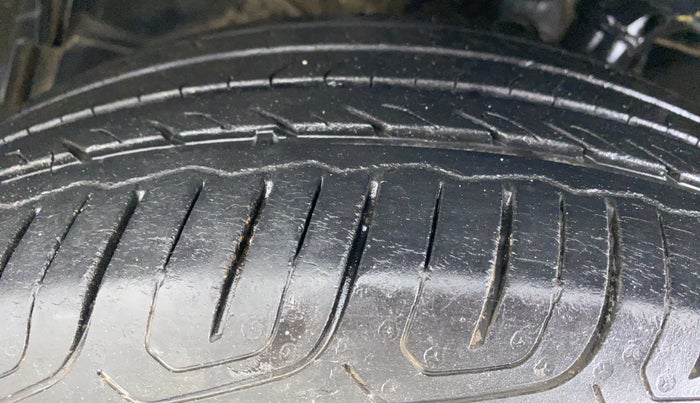 2019 Honda City SV MT PETROL, Petrol, Manual, 28,673 km, Left Front Tyre Tread