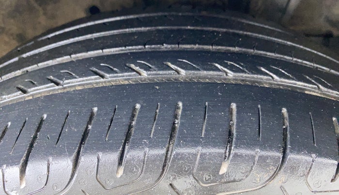 2019 Honda City SV MT PETROL, Petrol, Manual, 28,673 km, Right Front Tyre Tread