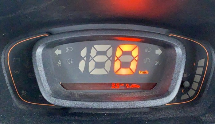 2019 Renault Kwid 1.0 RXT Opt, Petrol, Manual, 16,177 km, Odometer Image