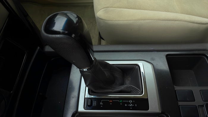 TOYOTA PRADO-Gear Lever