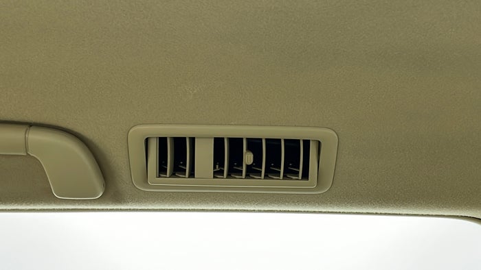 TOYOTA PRADO-Centre Console Rear AC Vent Broken