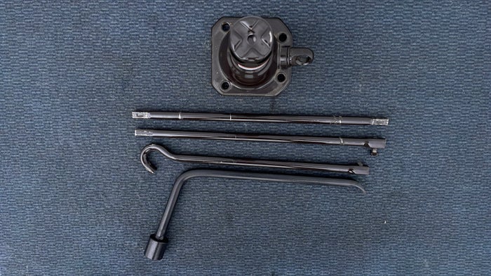TOYOTA PRADO-Tool Kit
