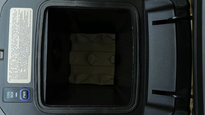 TOYOTA PRADO-Cooler Box