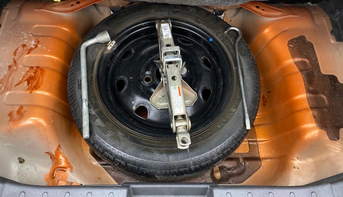 2018 Maruti Alto K10 VXI (O), Petrol, Manual, 40,632 km, Spare Tyre