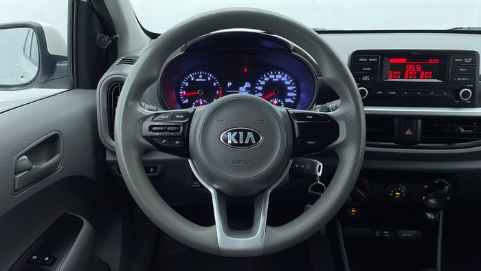 KIA PICANTO-Steering Wheel Close-up