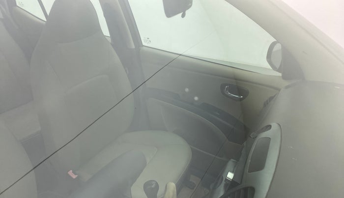 2011 Hyundai i10 MAGNA 1.2 KAPPA2, Petrol, Manual, 66,010 km, Front windshield - Minor spot on windshield