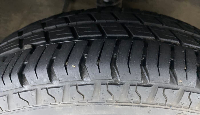 2018 Maruti Alto 800 VXI, Petrol, Manual, 20,841 km, Right Front Tyre Tread