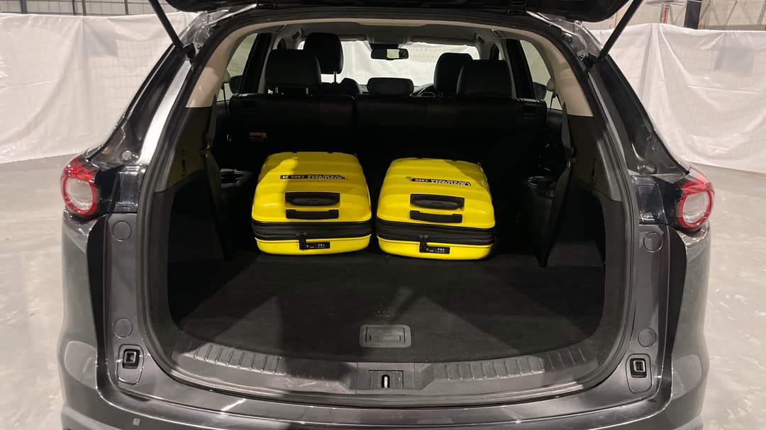 2018 Mazda CX-9 Touring (FWD), Automatic, 84422 km, Boot Inside View with Luggage