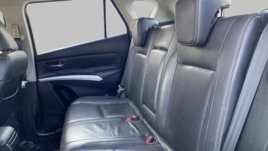 Right Side Rear Door Cabin