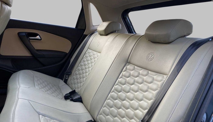 2015 Volkswagen Polo HIGHLINE1.2L PETROL, Petrol, Manual, 43,773 km, Right Side Rear Door Cabin