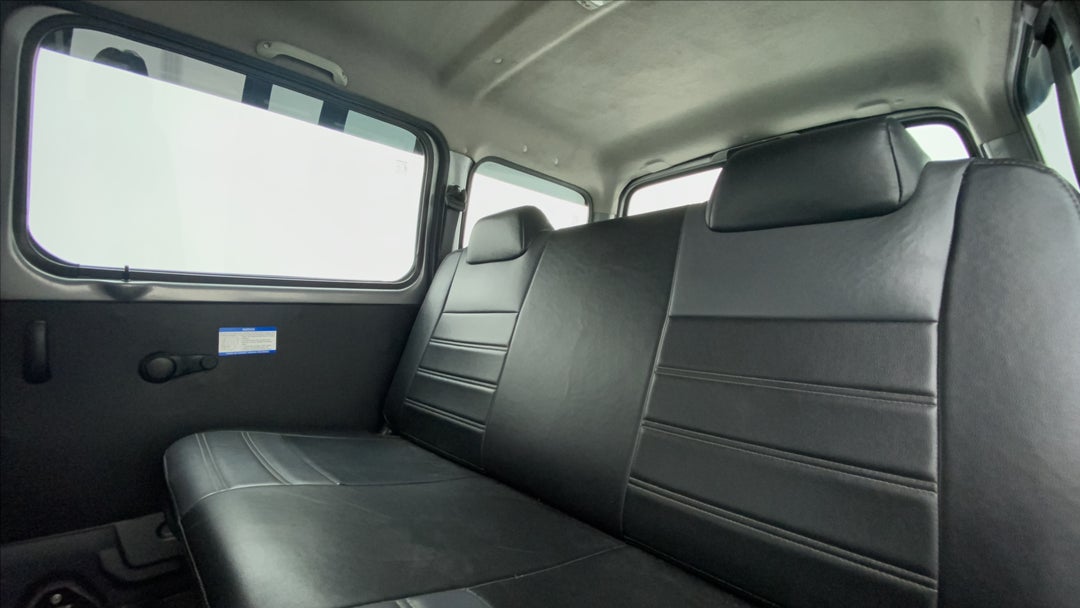 Right Side Rear Door Cabin