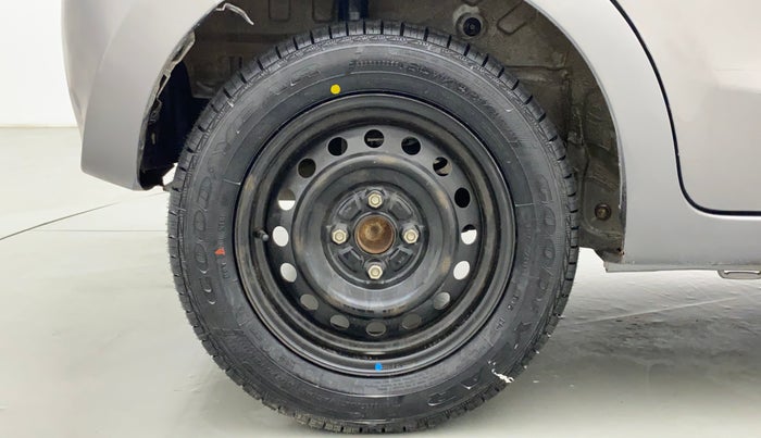 2018 Maruti Celerio VXI CNG D, CNG, Manual, 81,143 km, Right Rear Wheel