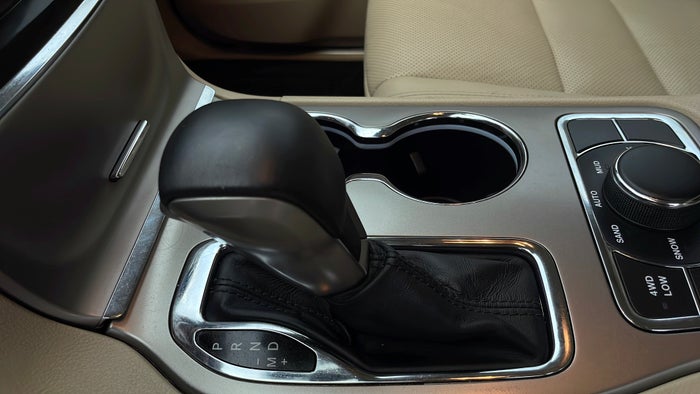 JEEP GRAND CHEROKEE-Gear Lever